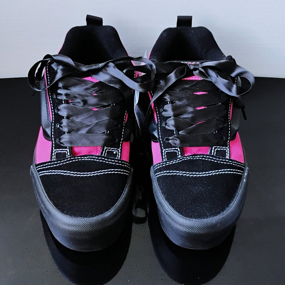 Vans Women's Knu Stack Suede Platform in Striking Combination Black / Fuchsia - Picture 3 of 12